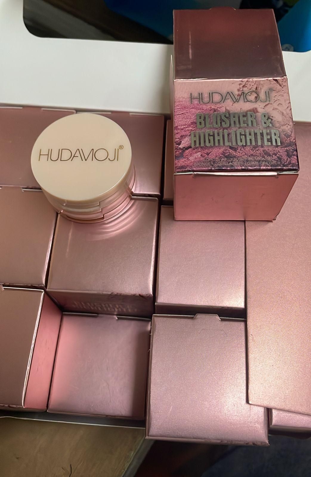 3 in1 Face Blusher & Highlighter with Mini Compact Travel Friendly Palette